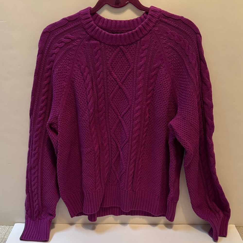 GAP Women's Rich Purple Cable Knit Sweater